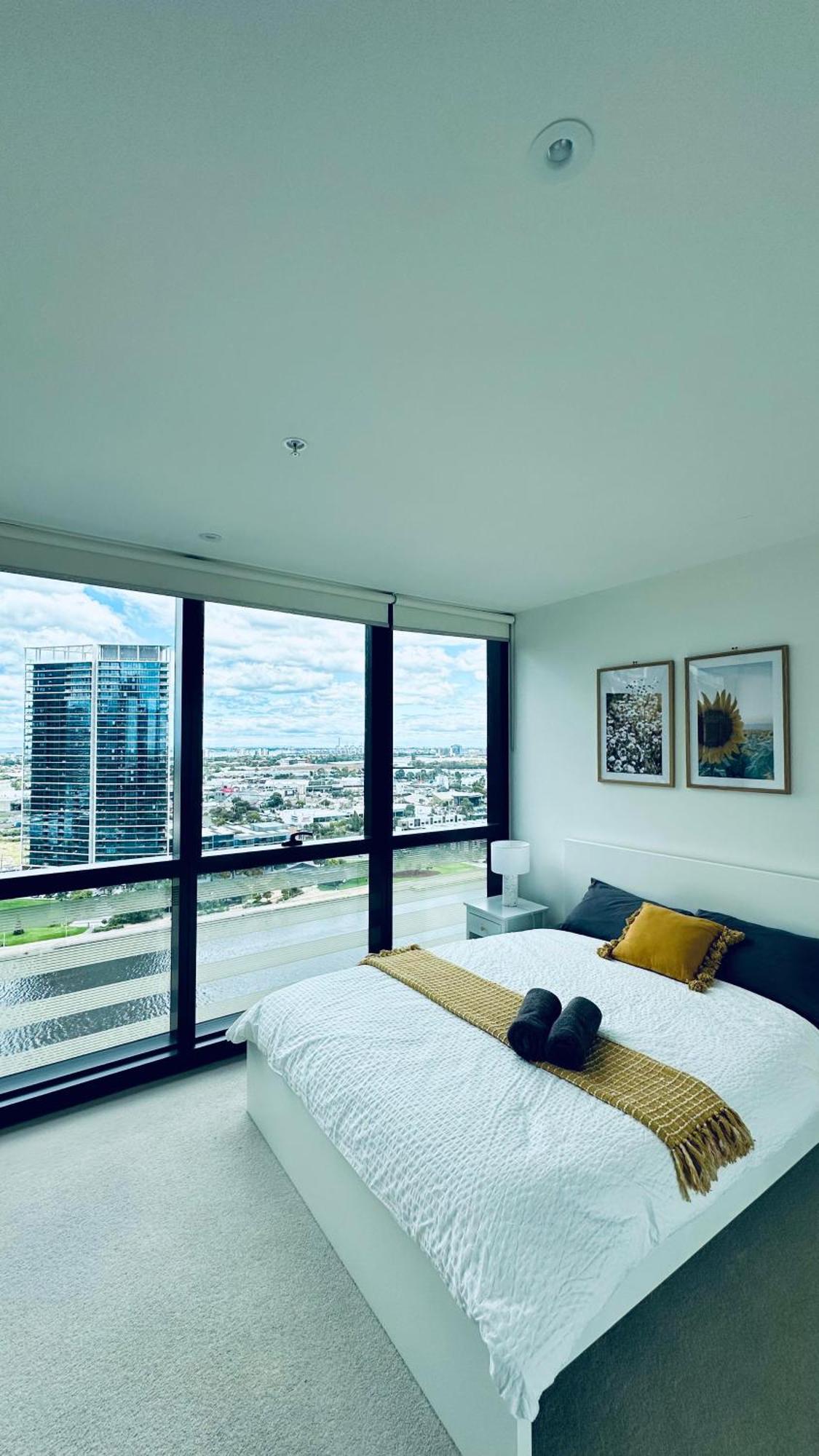 Homestay Free Parking Private In Docklands - Amazing View - Shared Washroom - With Host Melbourne