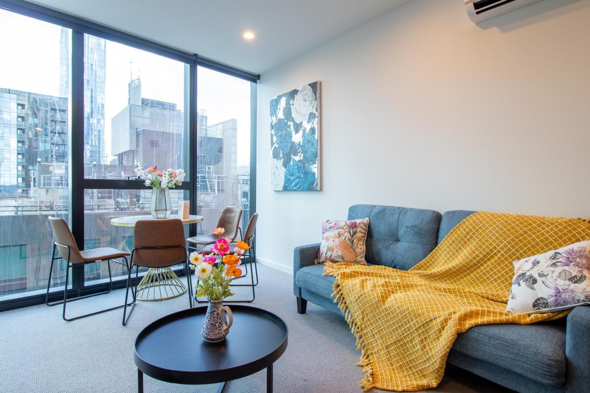 Luxury Cbd Skyline View