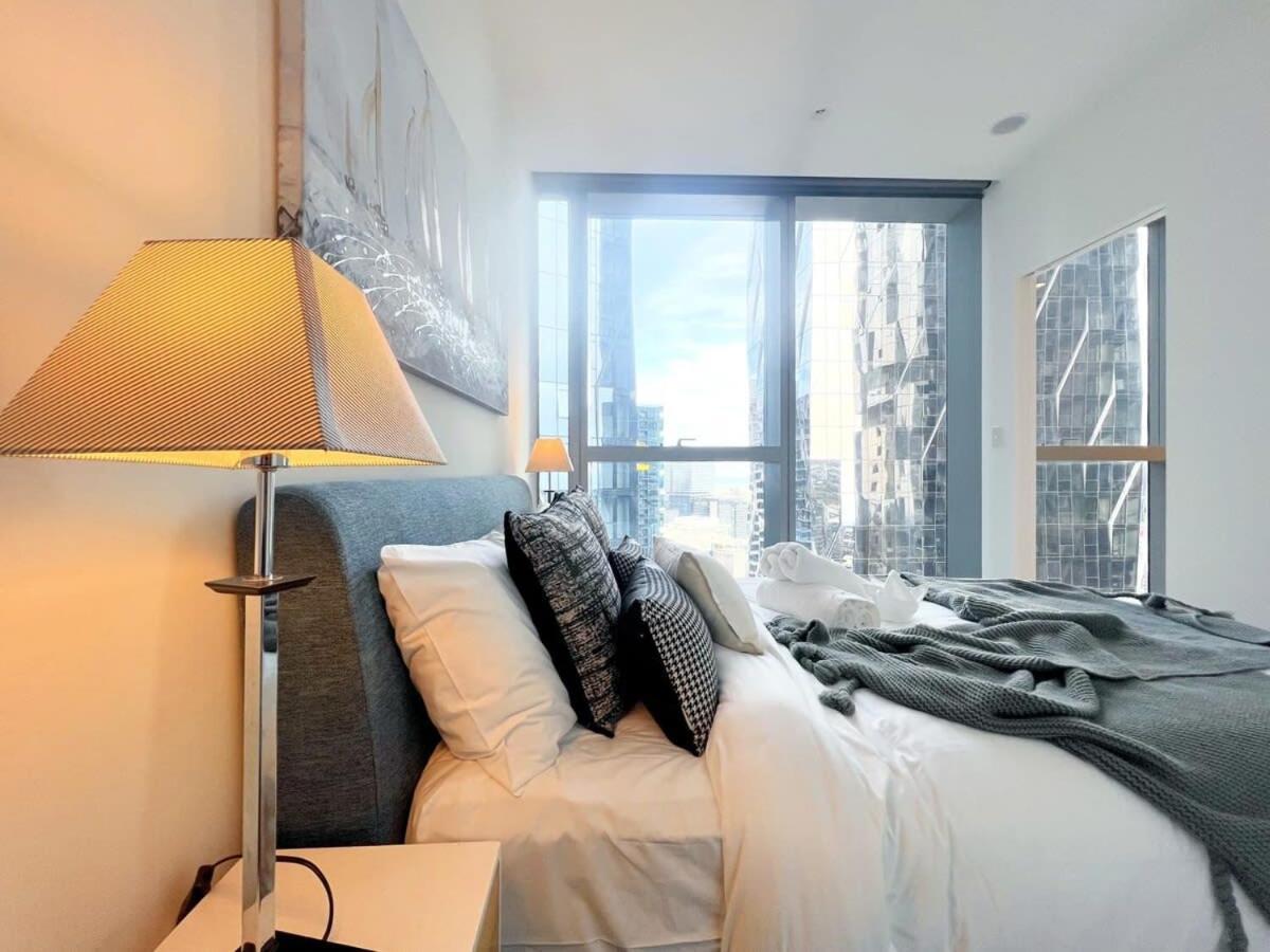 West Side Place For Short Apartment Melbourne