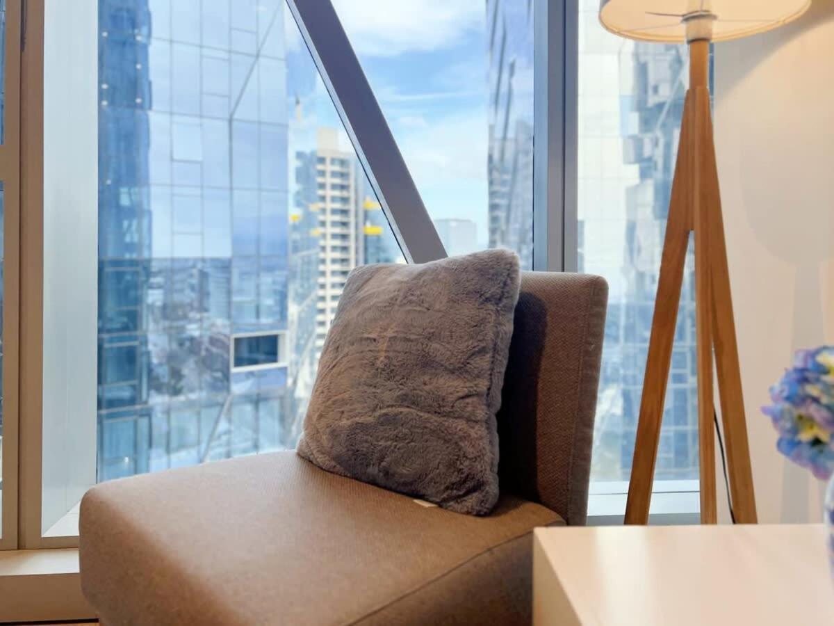 West Side Place For Short Apartment *
