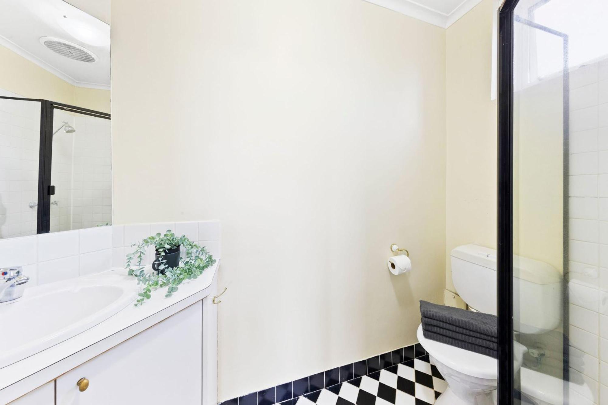 Apartment A Comfy & Cozy In Clifton Hill Free Parking