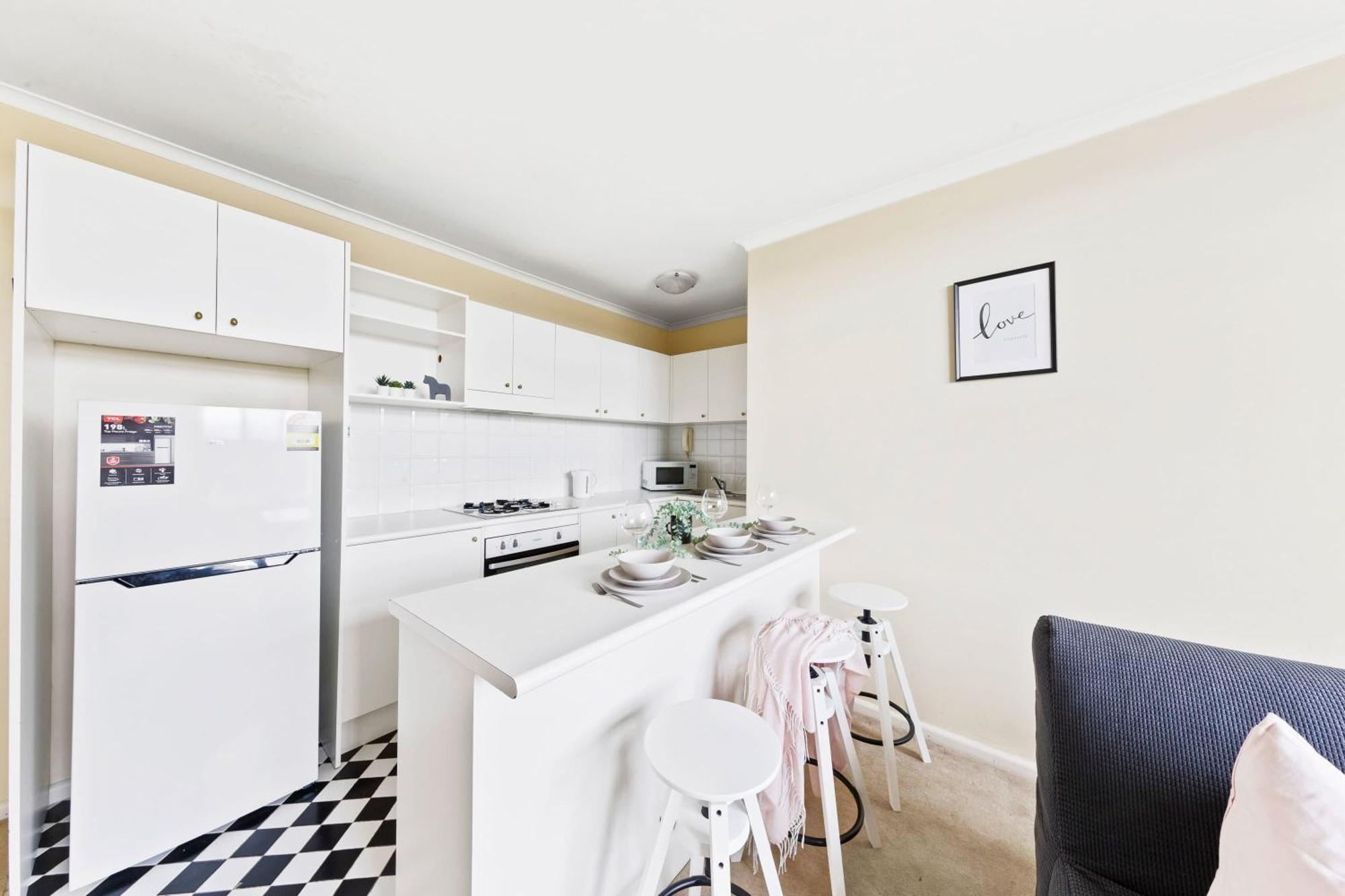 Apartment A Comfy & Cozy In Clifton Hill Free Parking