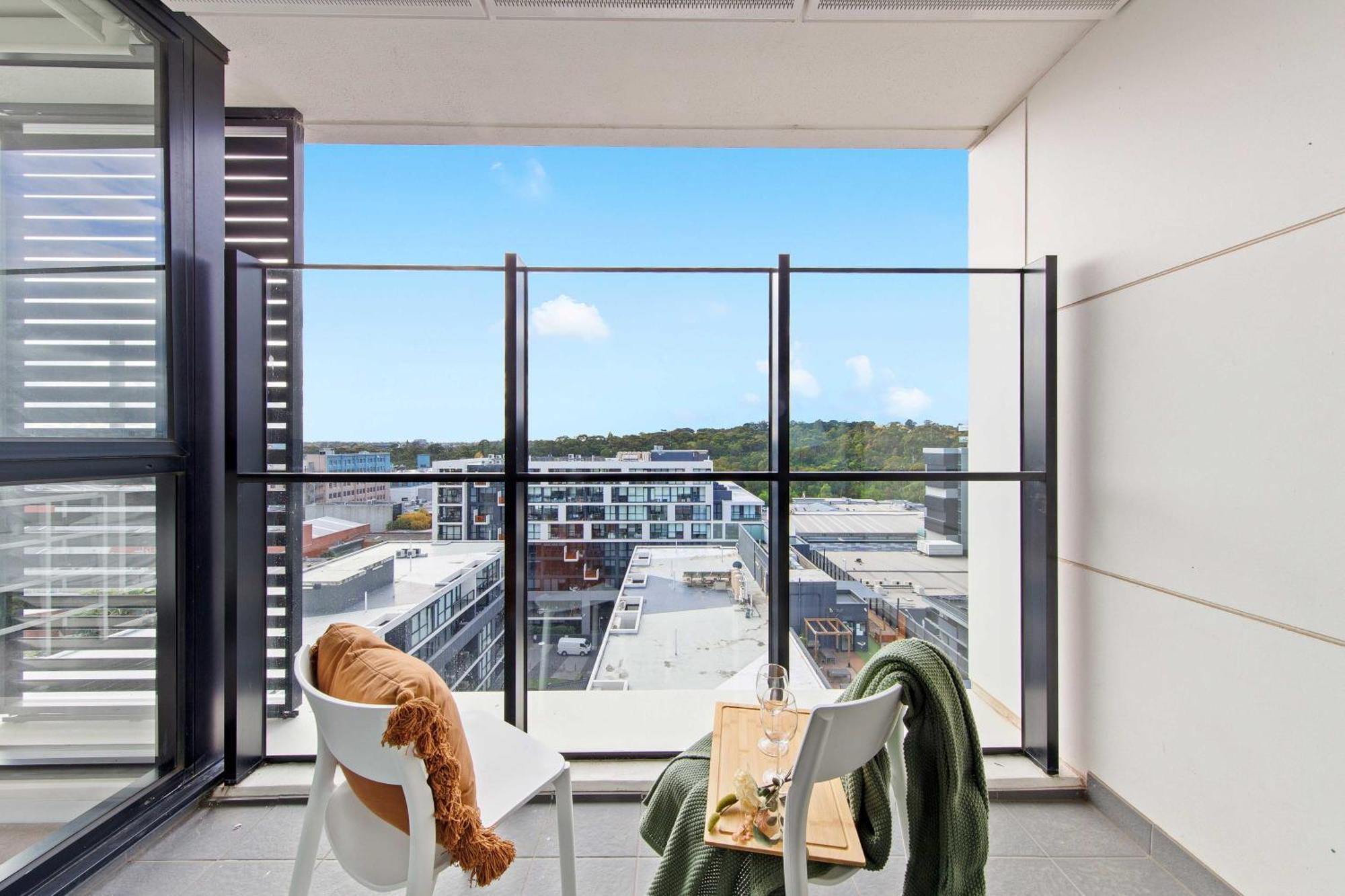 A Cozy & Plush 2br Next To The Yarra River