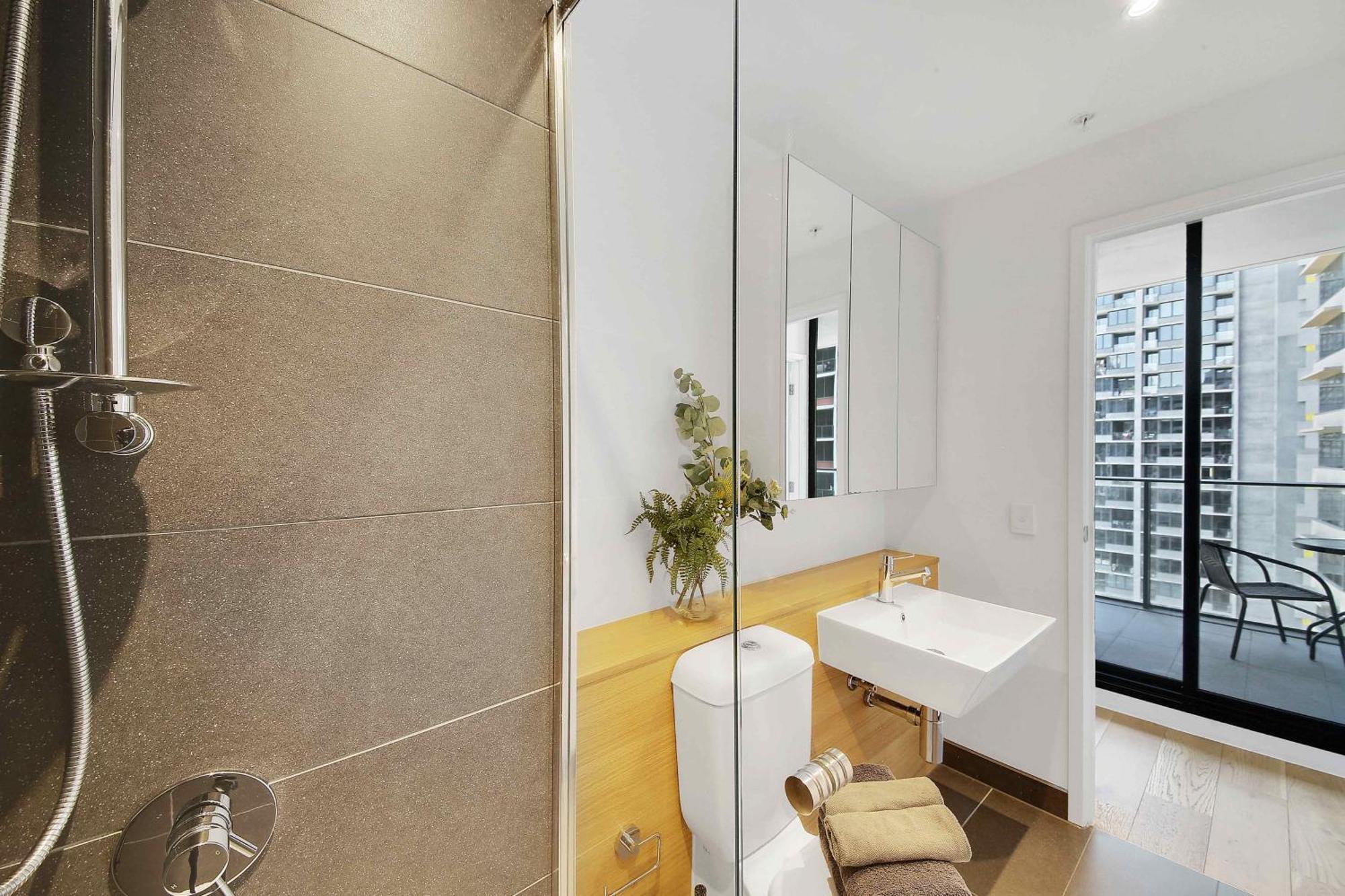 Stylish 2br Apt Next To Southern Cross City Views Melbourne