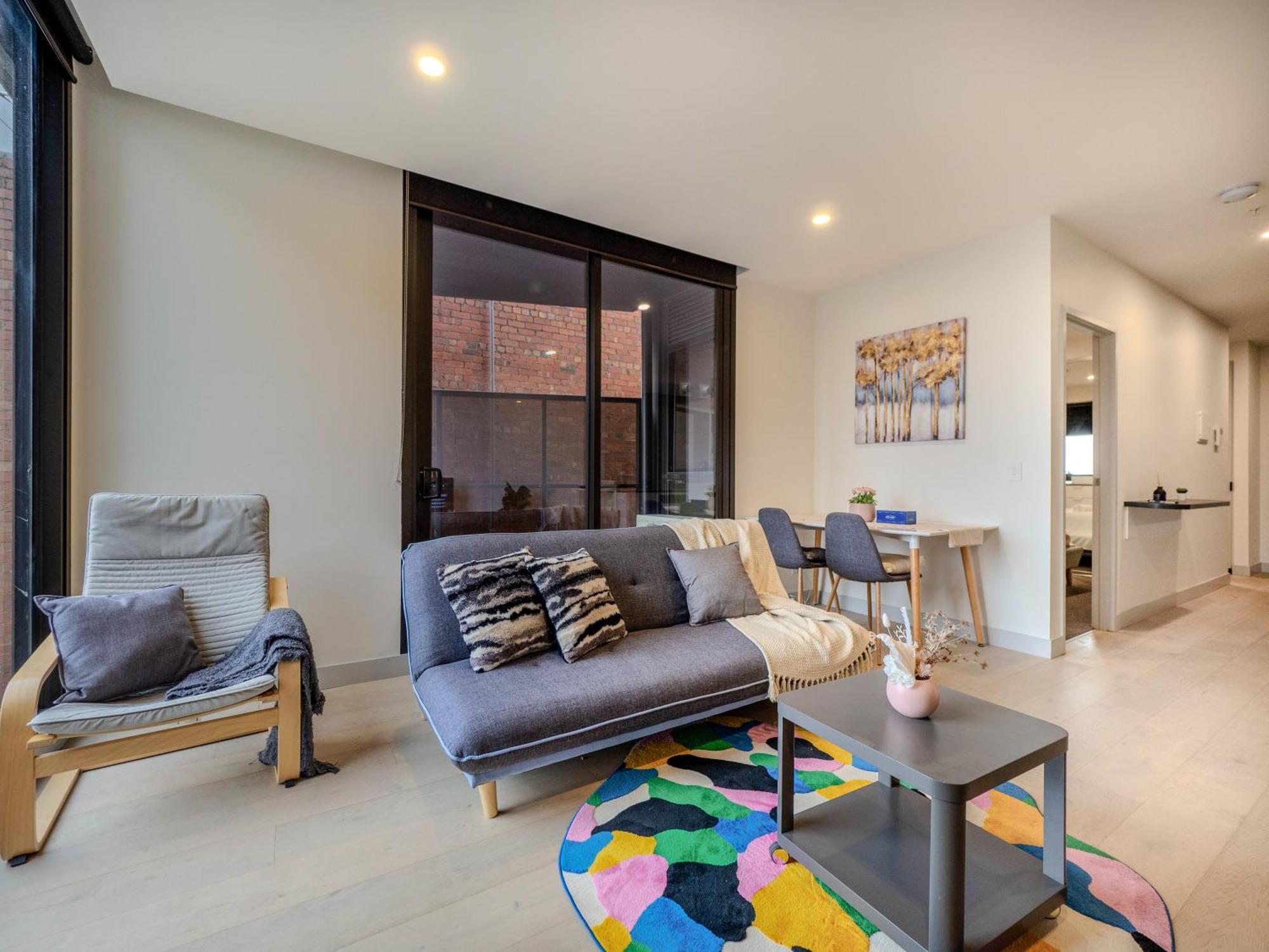 Cosy 1br1ba Richmondfree Parkingpoolbbq * Melbourne
