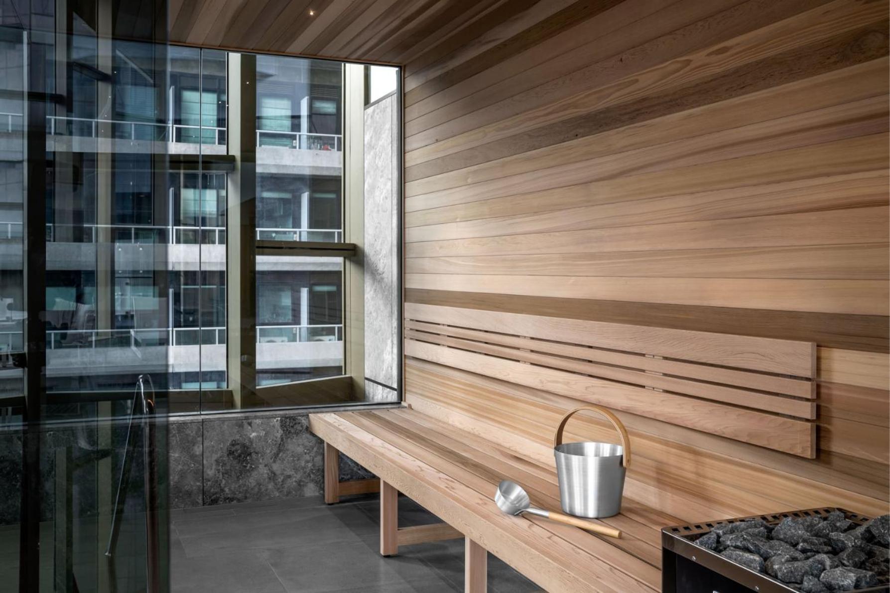 A Lux 2br Next To Southern Cross Views Melbourne