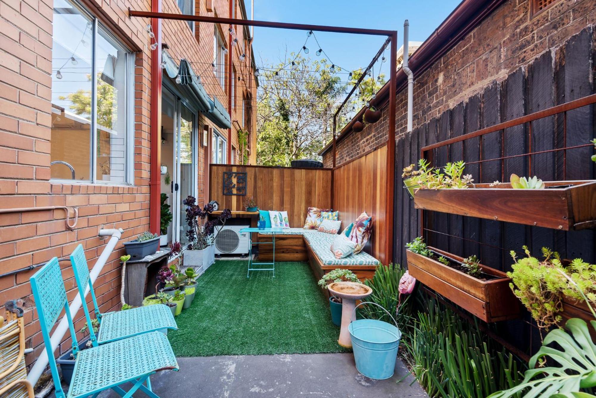 Apartment Snug St Kilda With Private Courtyard *