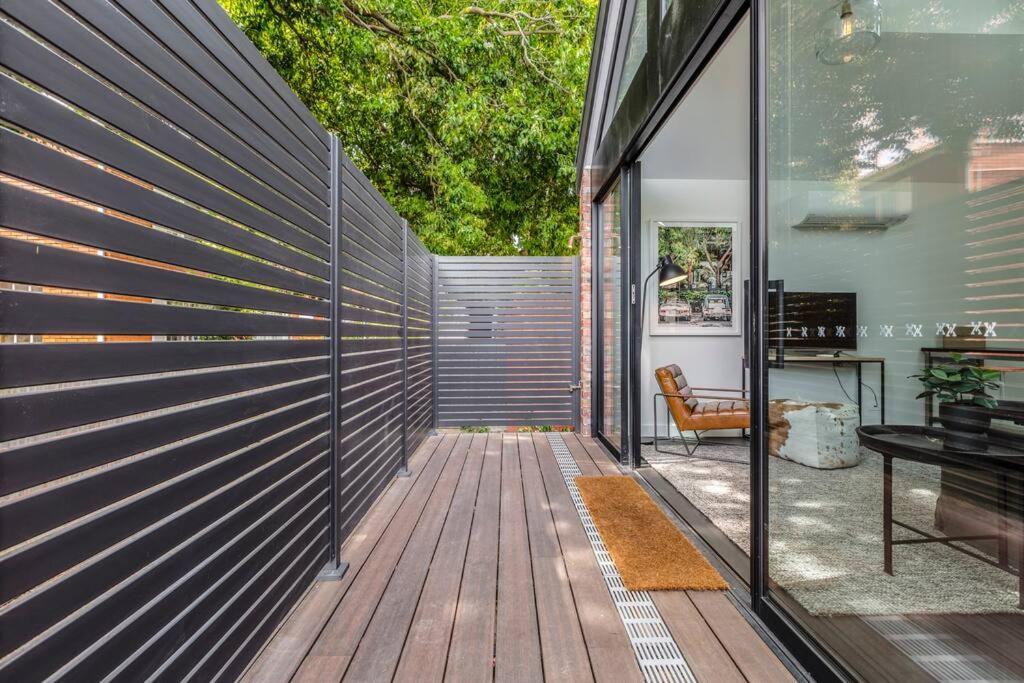 Apartment The Little Sage - A Lodge-style Urban Retreat Melbourne