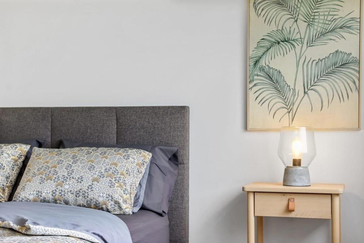 Storey Time I 2br Townhouse For Travel *