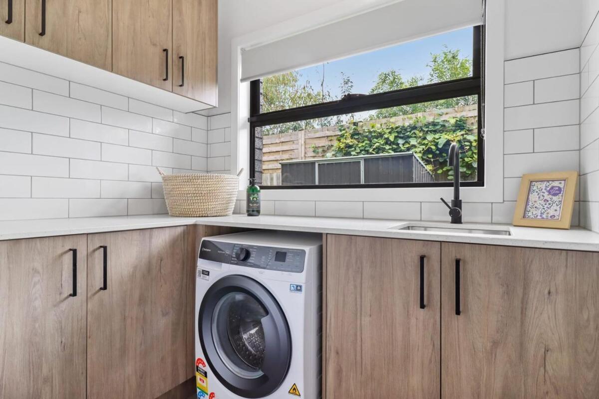 Storey Time I 2br Townhouse For Travel