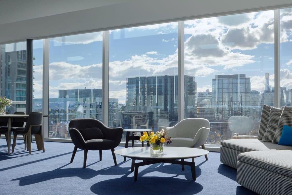 Modern 1b1b Artist * Wfh Study Melbourne