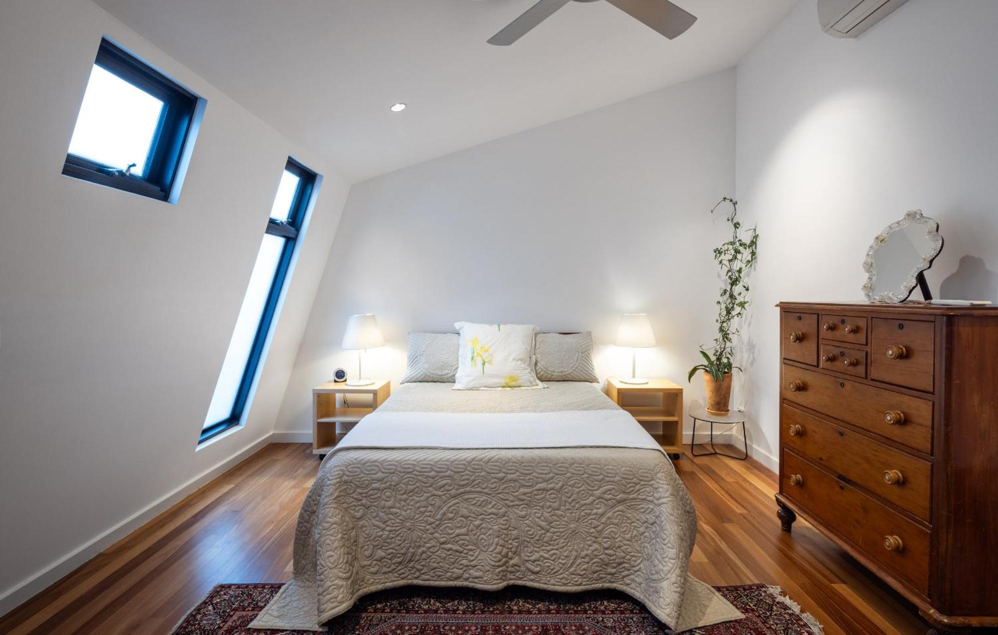 Apartment Modern St Kilda *