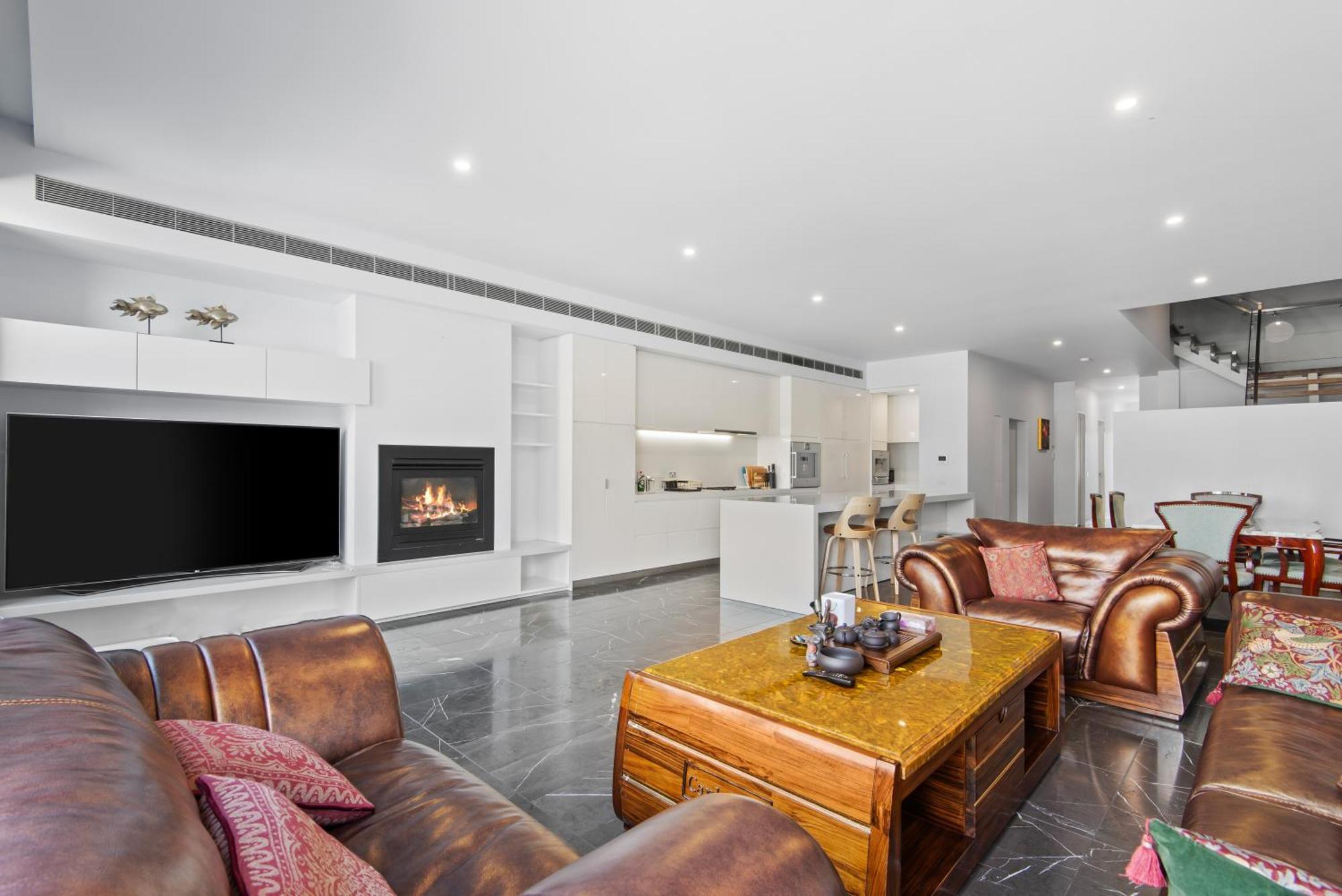 Waterfront Bliss In Promenade W/ Cozy 5br/4ba * Melbourne