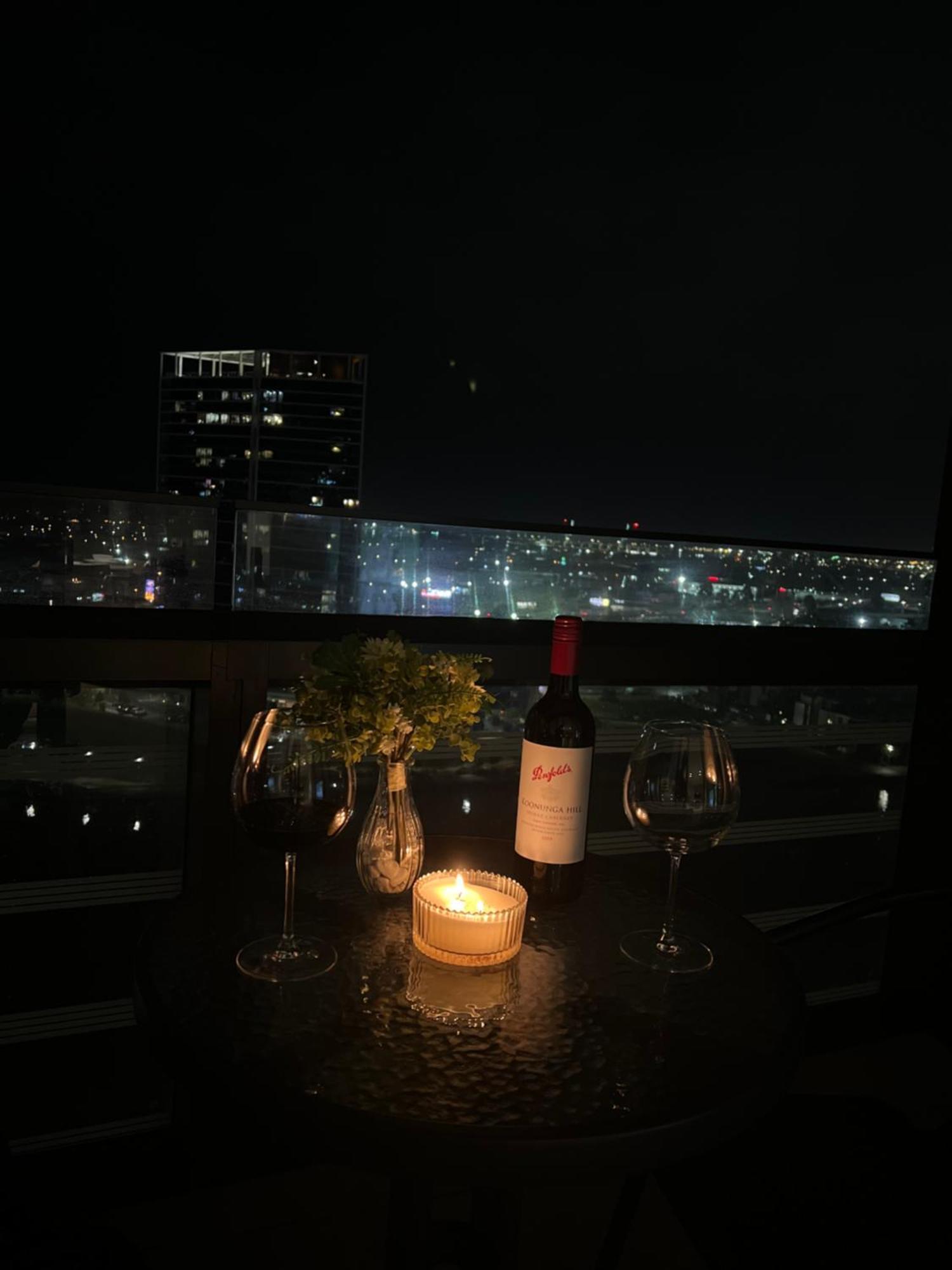 Free Parking Private In Docklands - Amazing View - Shared Washroom - With Host * Melbourne