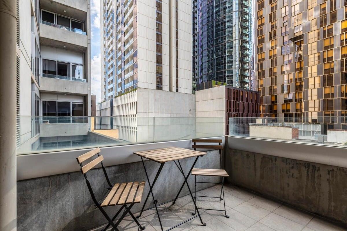 2-bedroom In With Carpark Apartment *