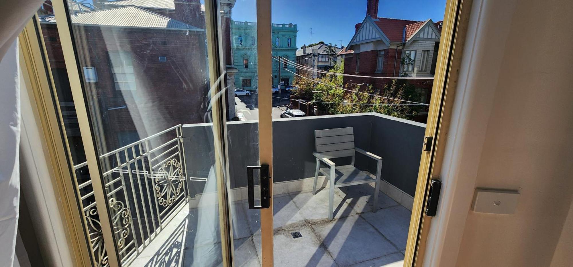 Luxury Townhouse Unit St Kilda Melbourne