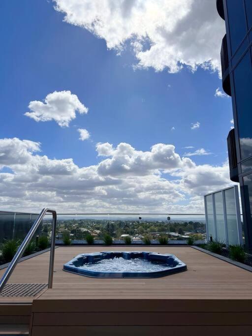 Apartment Ivanhoe 2bed 2bath With Balcony View Melbourne
