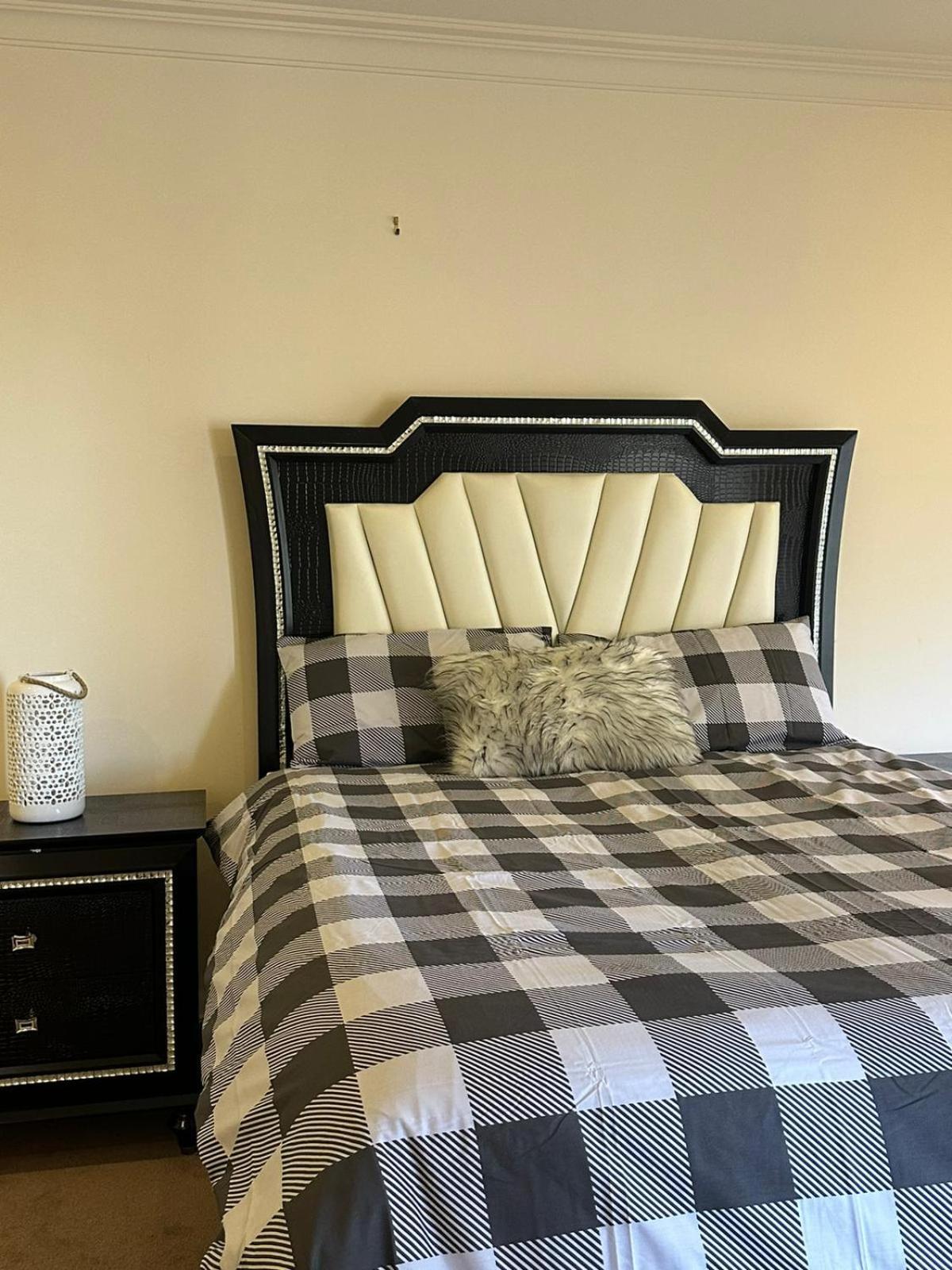 Luxurious Townhouse Retreat In Prestigious Brighton *