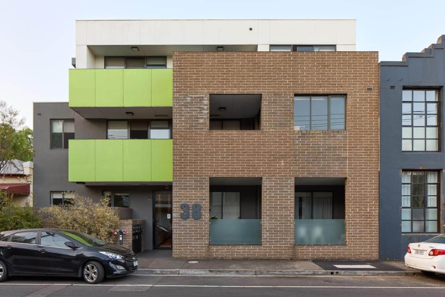 The Abby - Contemporary Inner-city Convenience