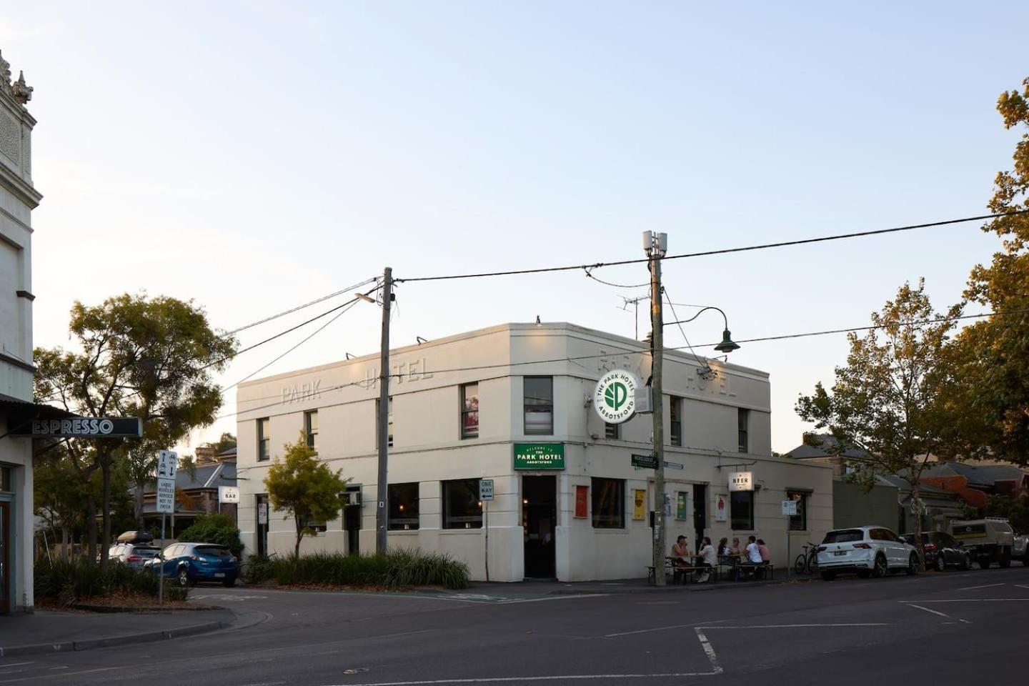 The Abby - Contemporary Inner-city Convenience Melbourne