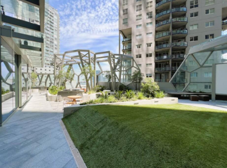 Apartment Lovely 2br Apartment, Cbd Southern Cross, Lvl 66 *