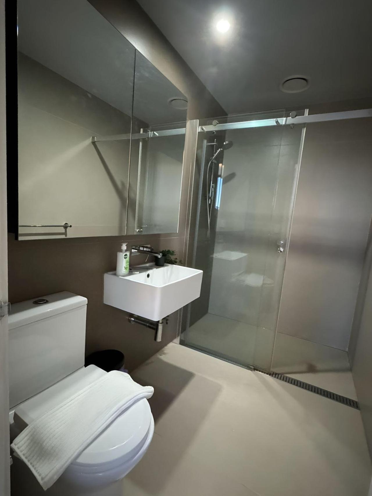 Luxury Premium 568 Collins St *