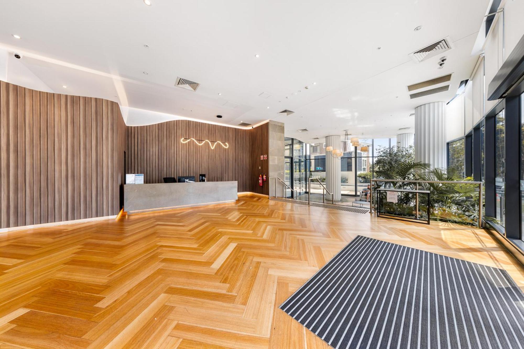 Convenient Located 1bedroom In St Kilda Apartment Melbourne