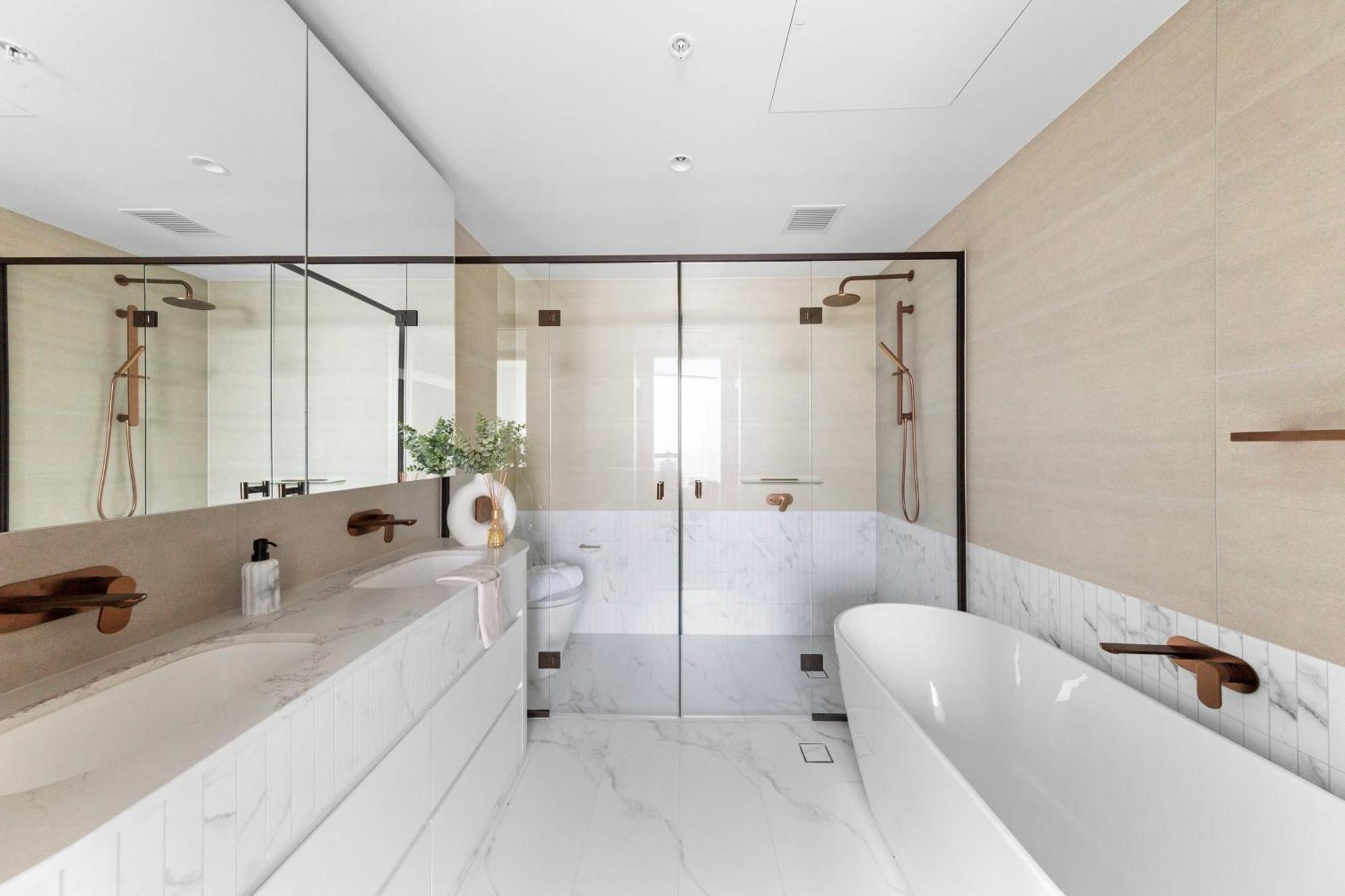 A Cozy 2br At Sapphire By The Gardens Melbourne