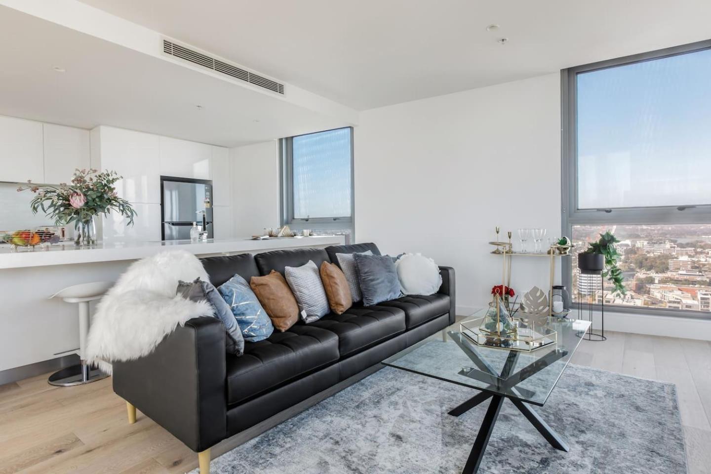 Skyscape Flair - Resort-style Living In The Apartment