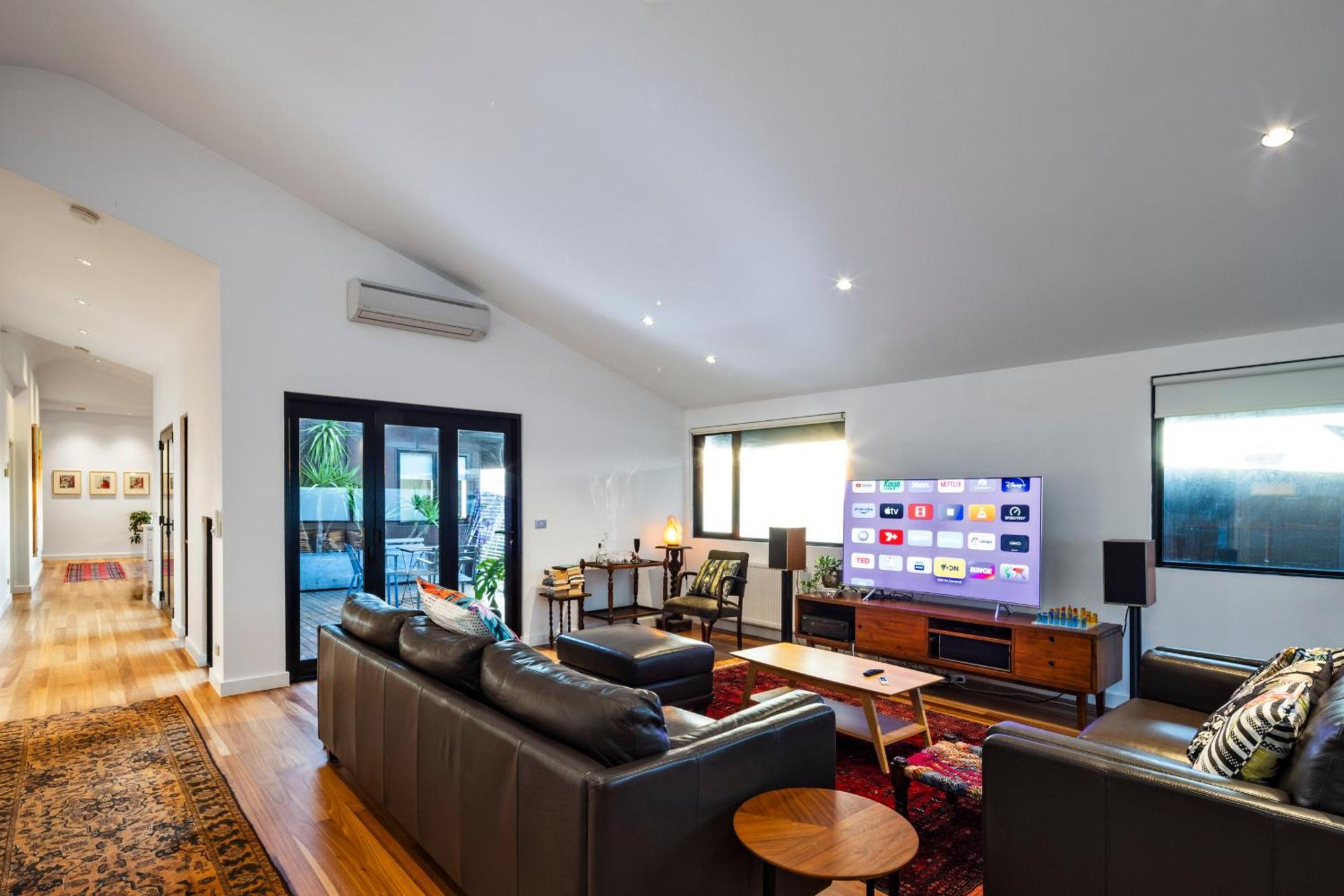 Modern St Kilda Melbourne