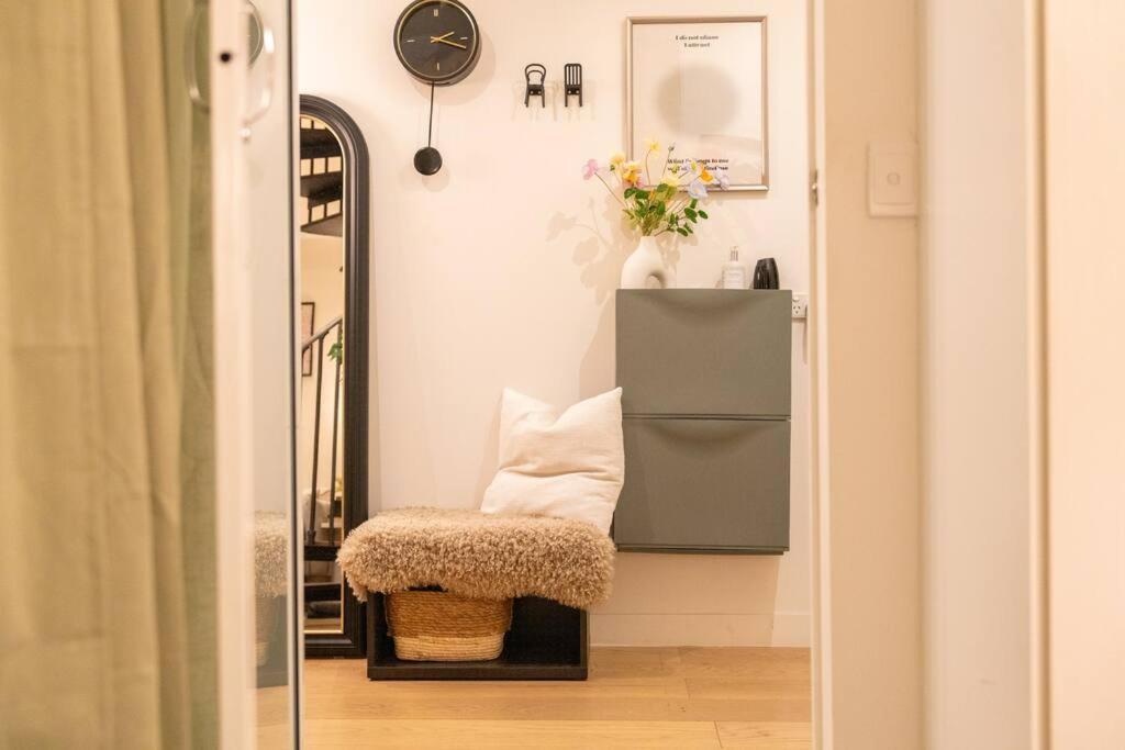 Loft On Collins/swanston - 2 Storey - 2 Bed 2 Bath Apartment Melbourne
