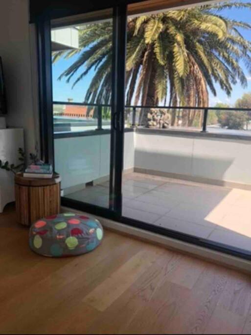 Wellness Penthouse Modern Retreat Apartment Melbourne