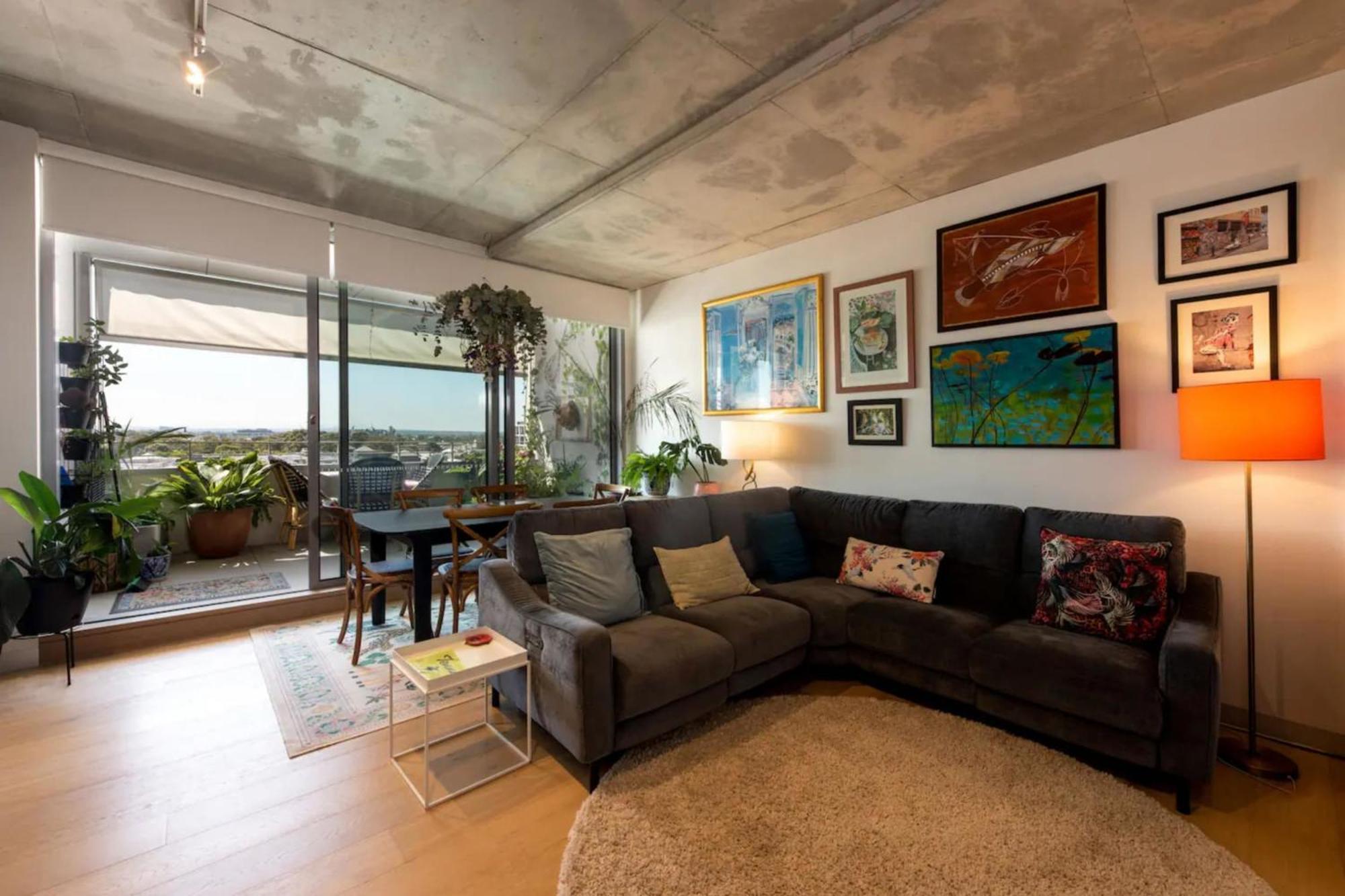 Apartment Brunswick Retreat! 5th Floor 1-bed Unit W Parking