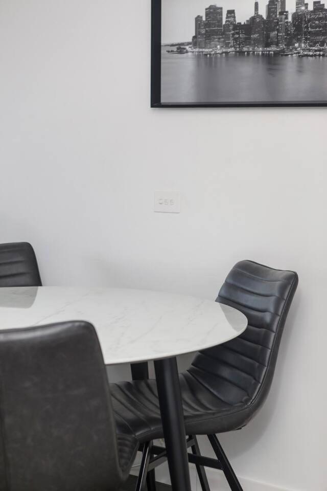The Clarke - Sophisticated Southbank Living