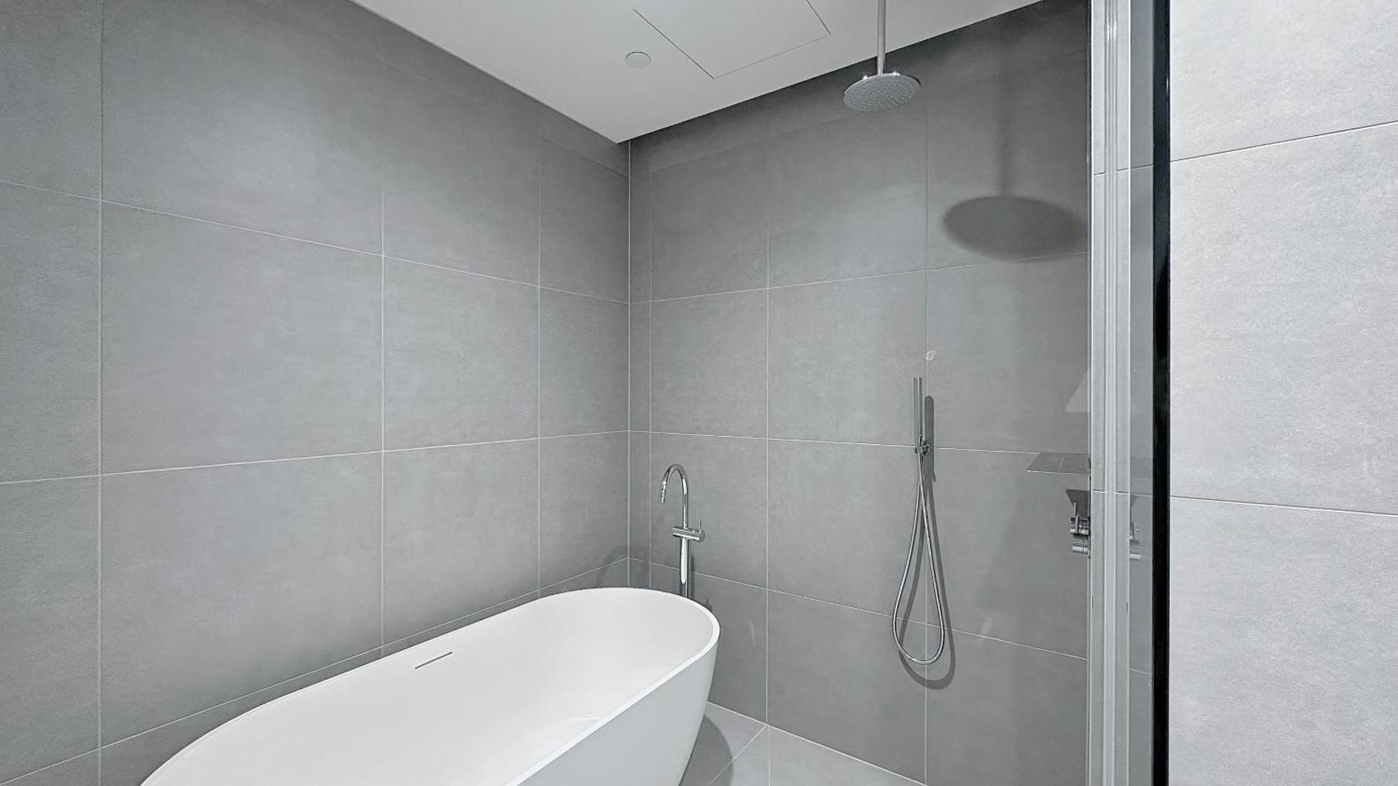 84 Floor/splendid View/free Car Park/3b/near Crown *