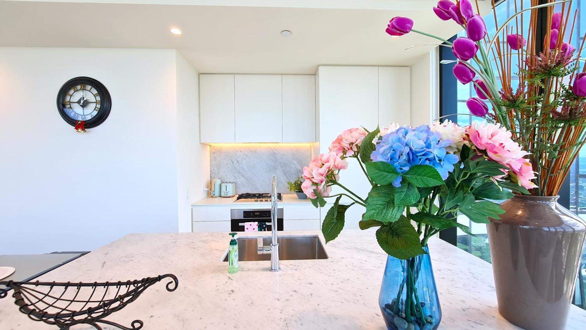 84 Floor/splendid View/free Car Park/3b/near Crown Melbourne