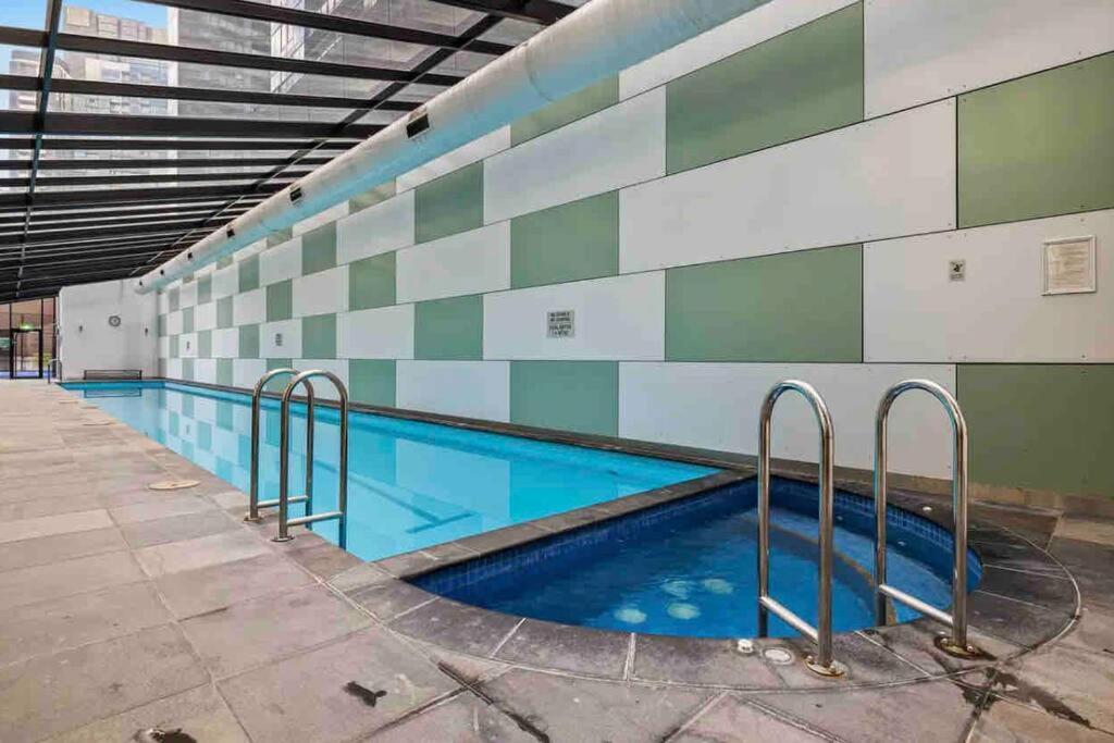 Apartment Spacious 3 Bedroom Southbank
