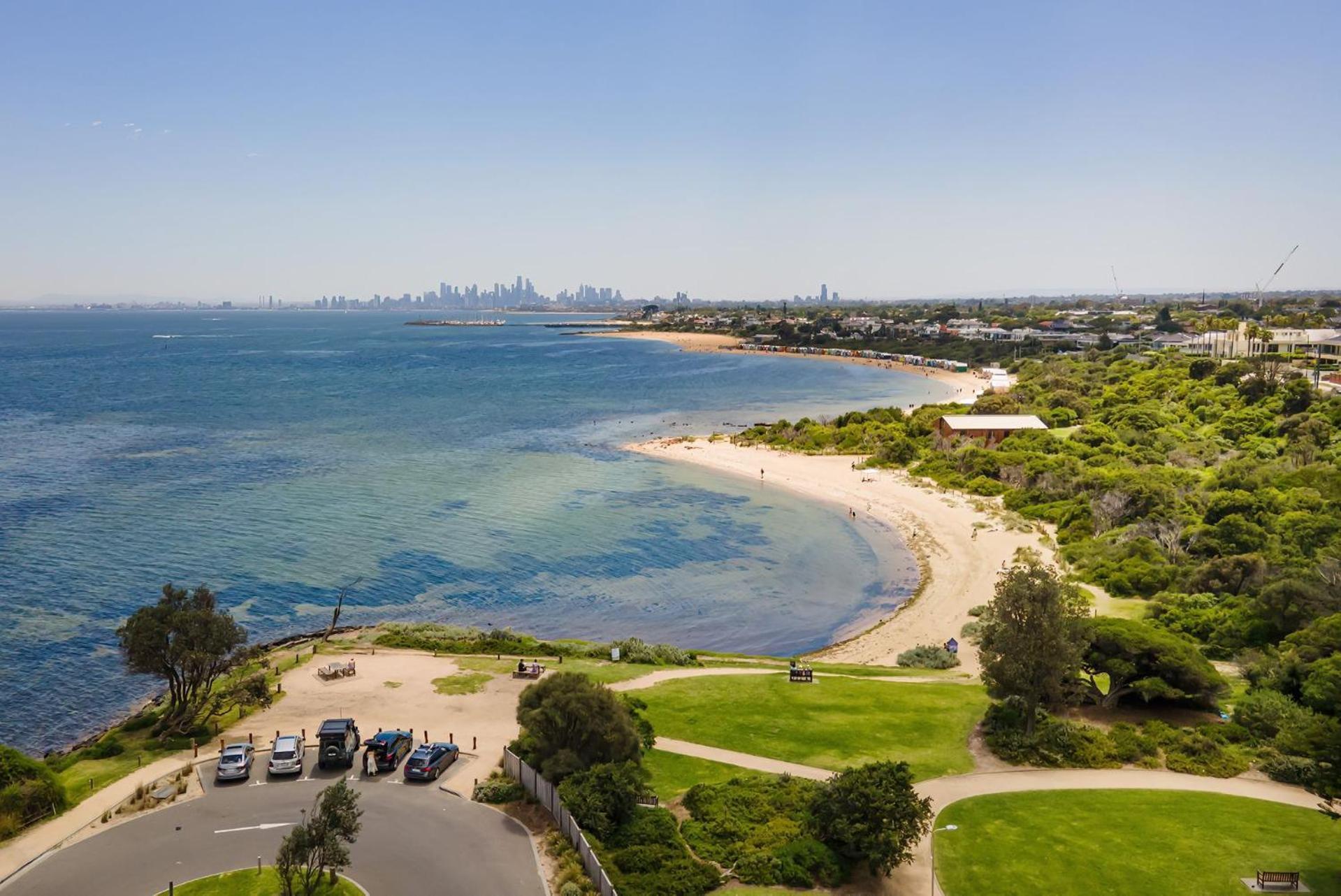 Esplanade Escape To The Brighton Boxes Apartment Melbourne