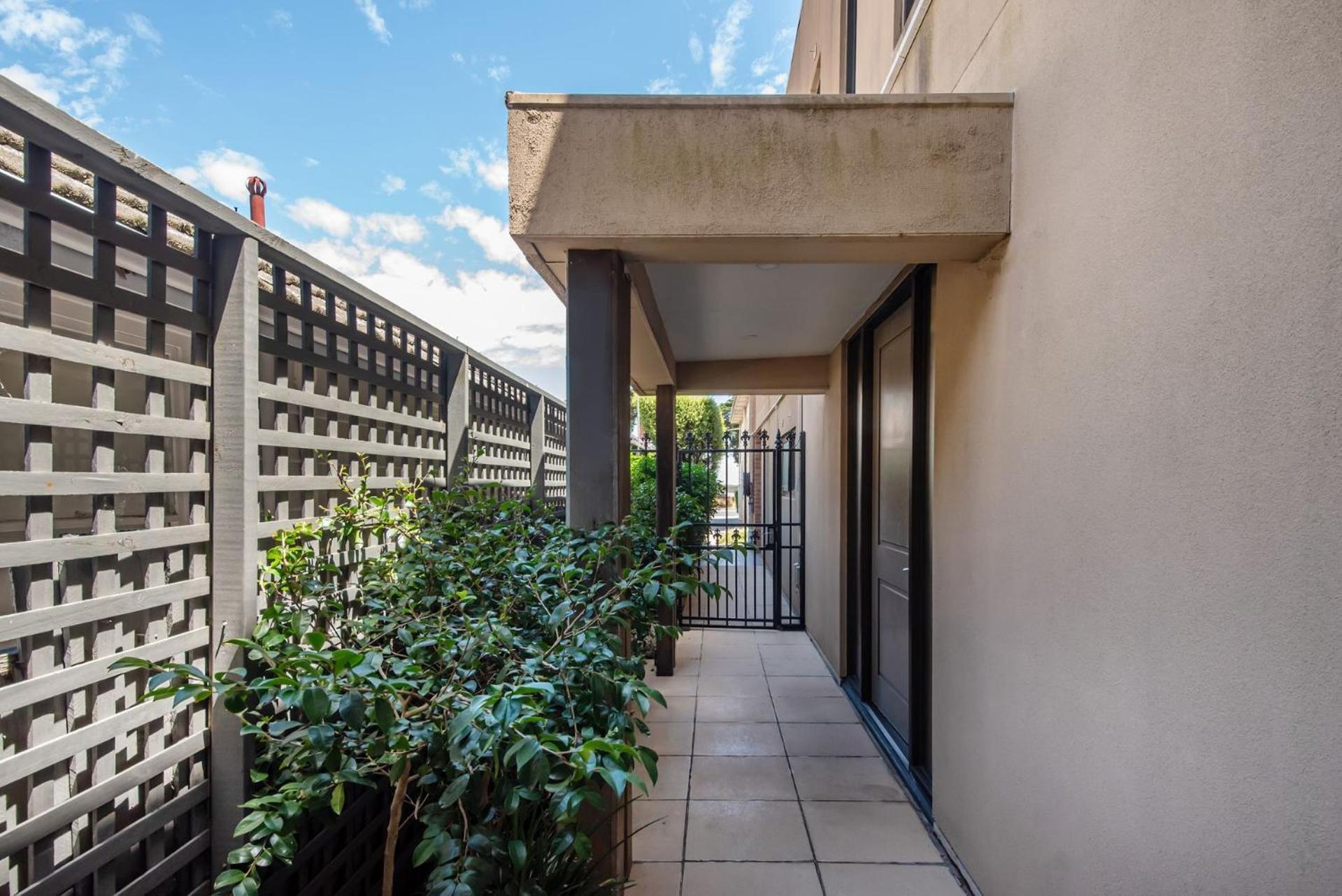 Esplanade Escape To The Brighton Boxes Apartment Melbourne
