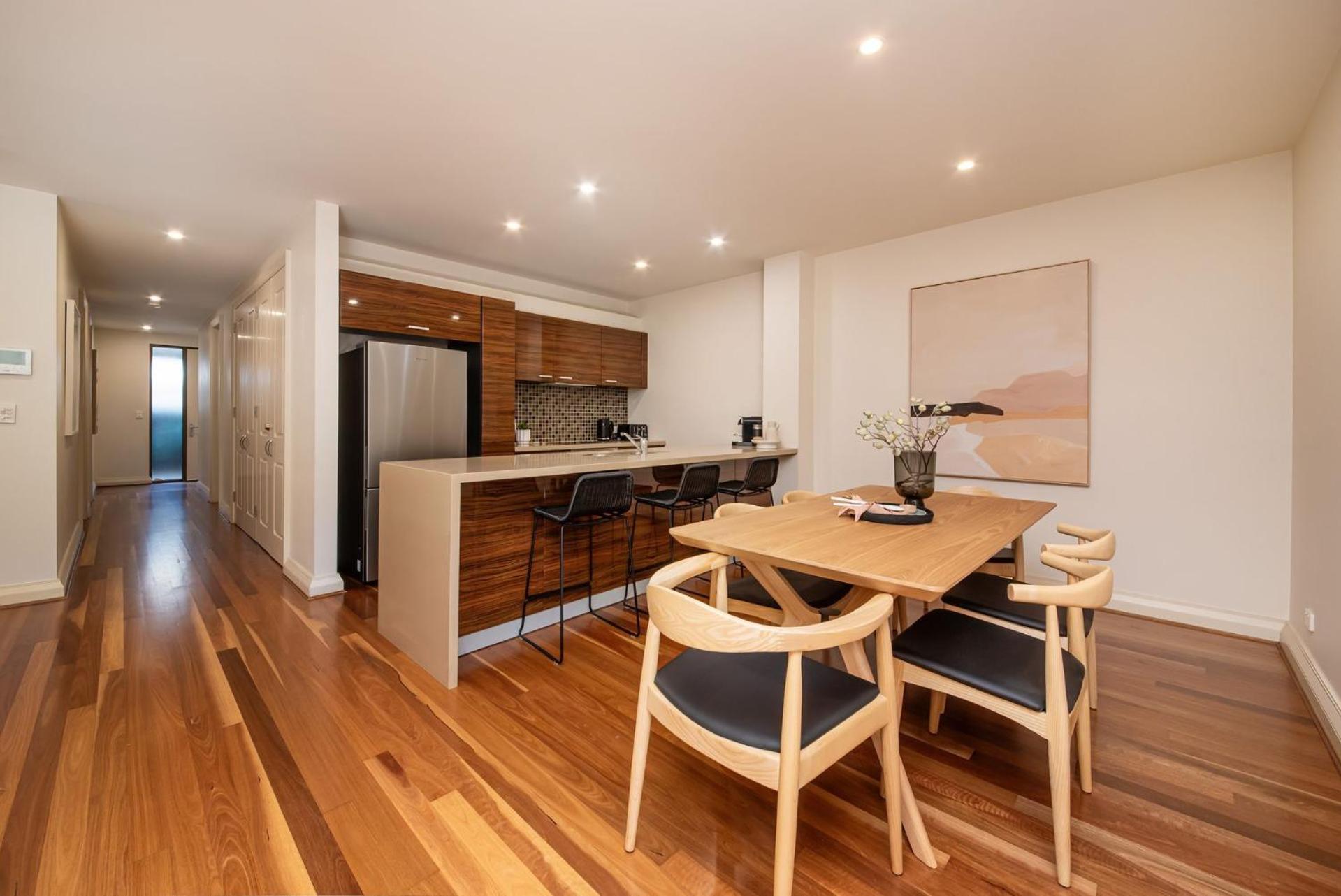 Esplanade Escape To The Brighton Boxes Apartment Melbourne
