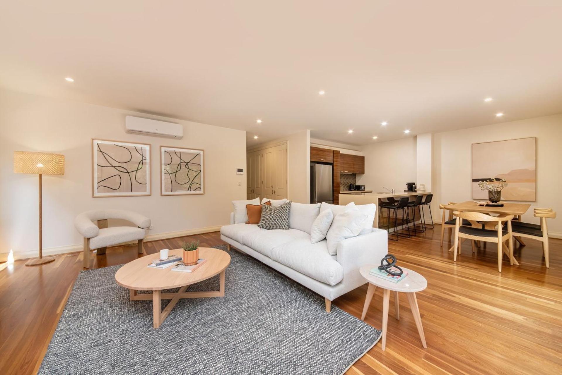 Apartment Esplanade Escape To The Brighton Boxes Melbourne