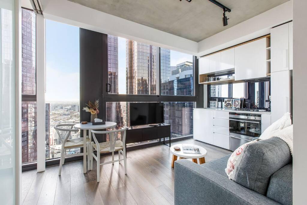 Apartment Designer With North Views