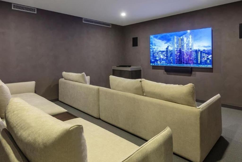 墨尔本cbd中心、两房两卫、交通便利 Apartment Melbourne