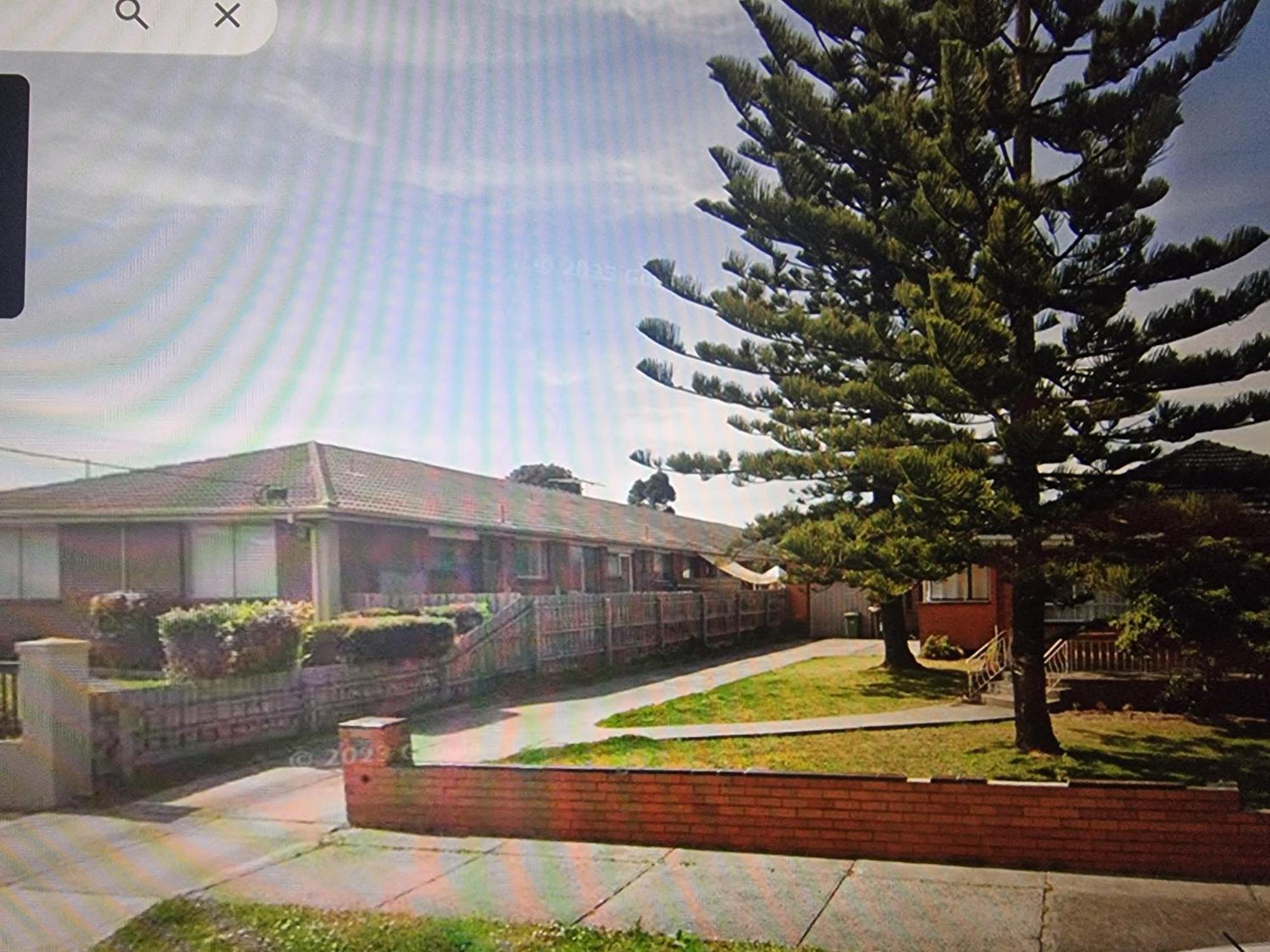 Two Pines, Whole In Tullamarine Near Airport! Holiday home