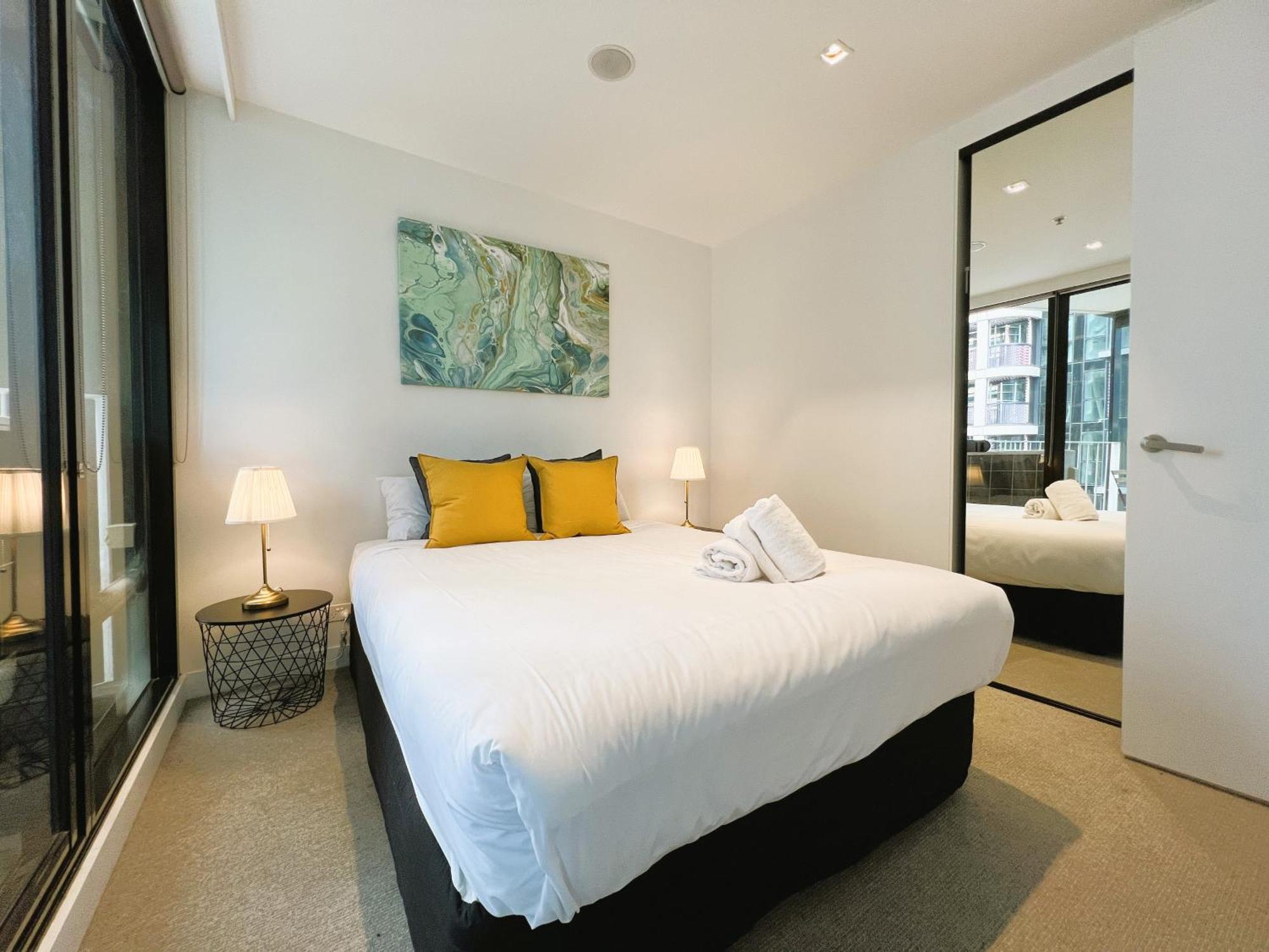 2br 1 Bath, Dockland, Marvel Stadium, Spacious * Melbourne
