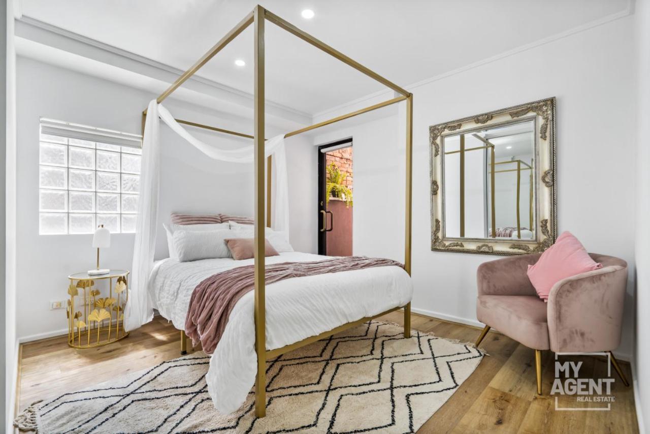 Chic - Sleeps 6, Free Parking