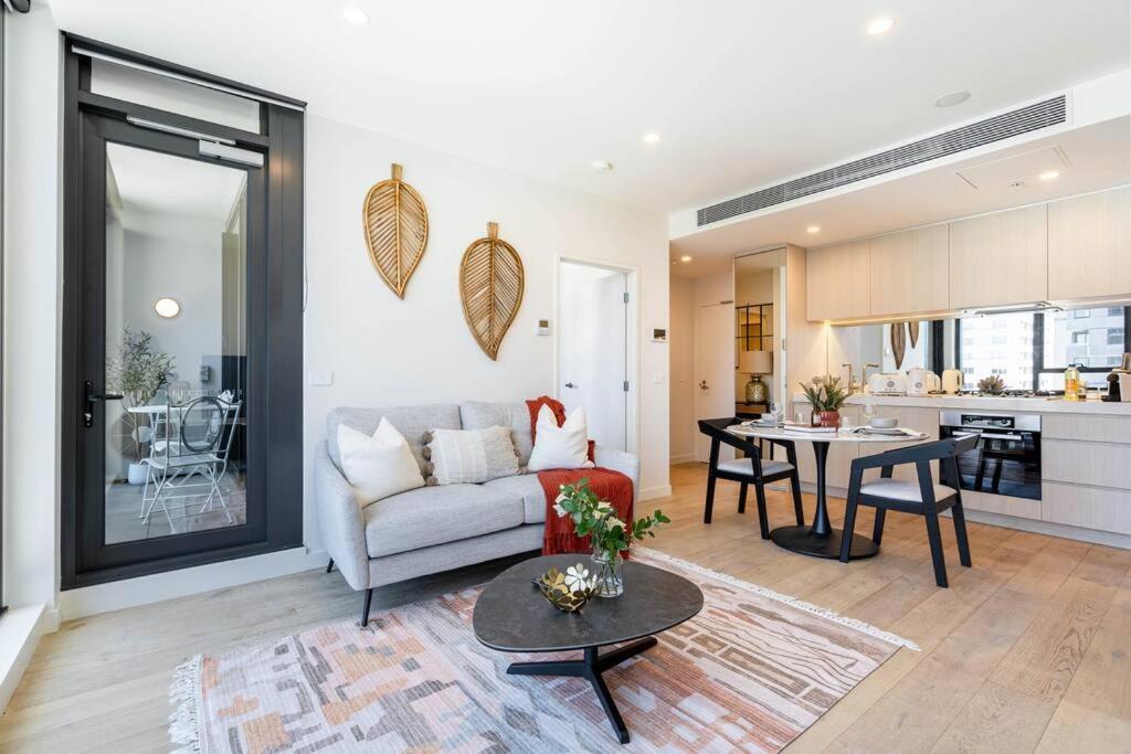 Bright 1b West W Free Parking #mv09 Apartment *