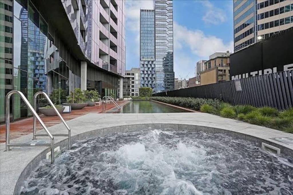 #5 Star Luxury Apartment Melbourne