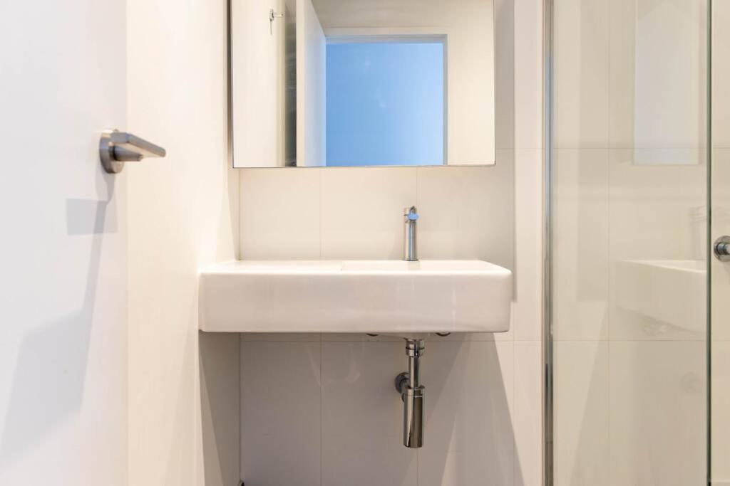 Simplistic 2br Southbank Wifi Balcony#eb22 Apartment Melbourne
