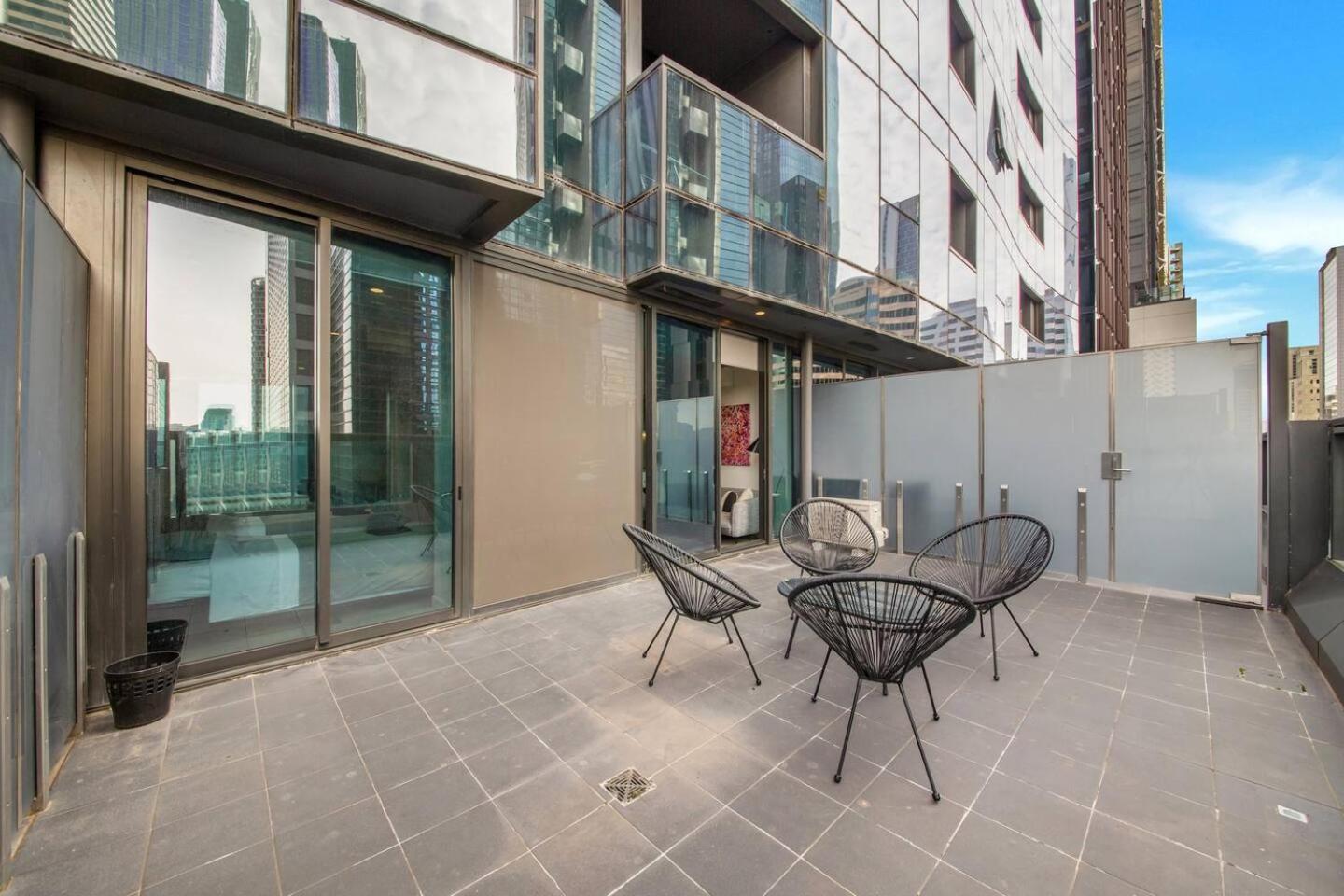 A Cosmopolitan Hub In Cbd Centre Melbourne